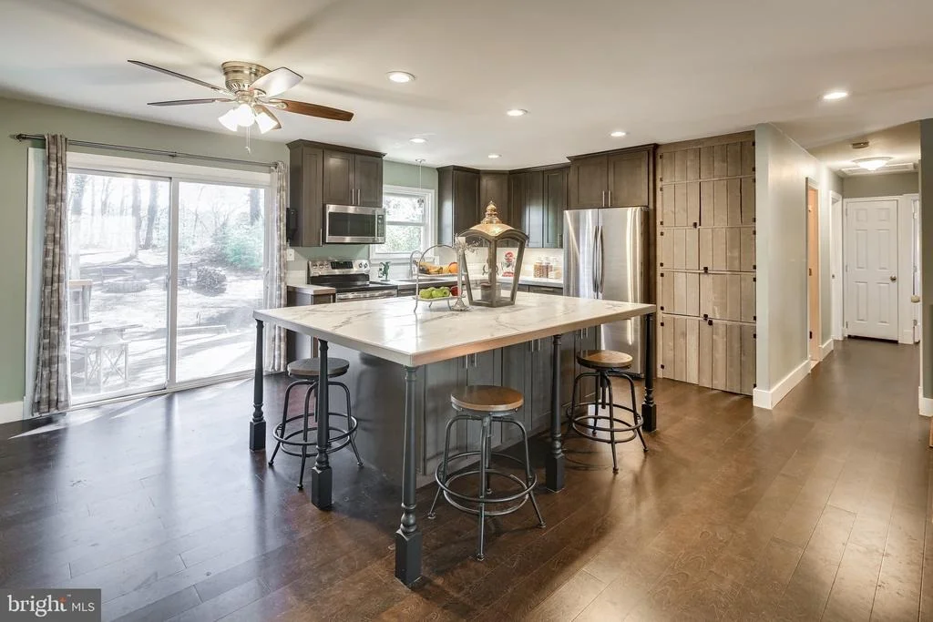 Photo of 1363 MOYER ROAD