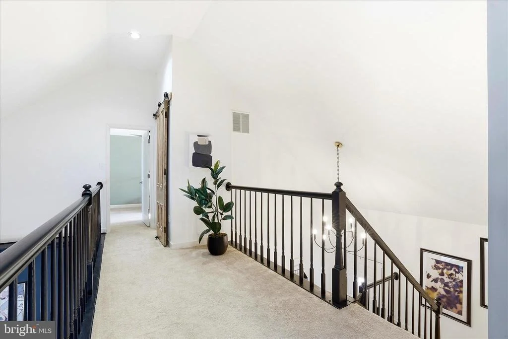 Photo of 2379 BEAR DEN ROAD
