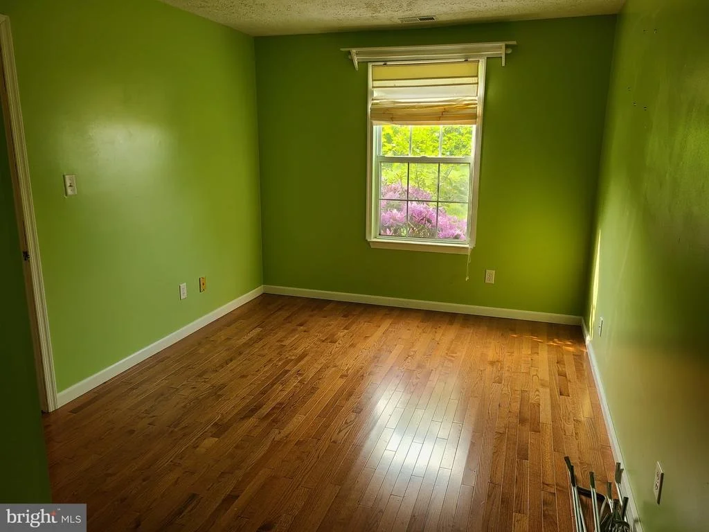 Photo of 89 KENT MILL DRIVE