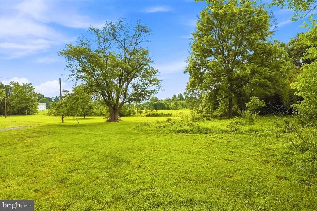 Photo of 5904 MUNCASTER MILL ROAD