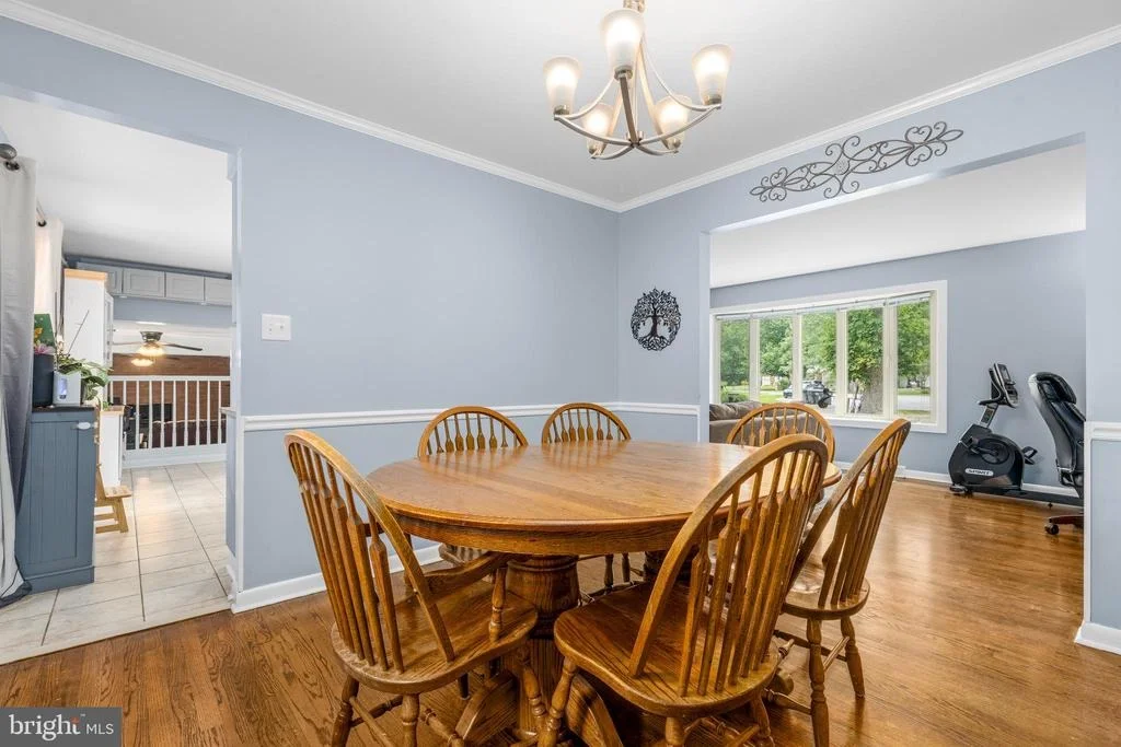 Photo of 6675 OAKWOOD CIRCLE