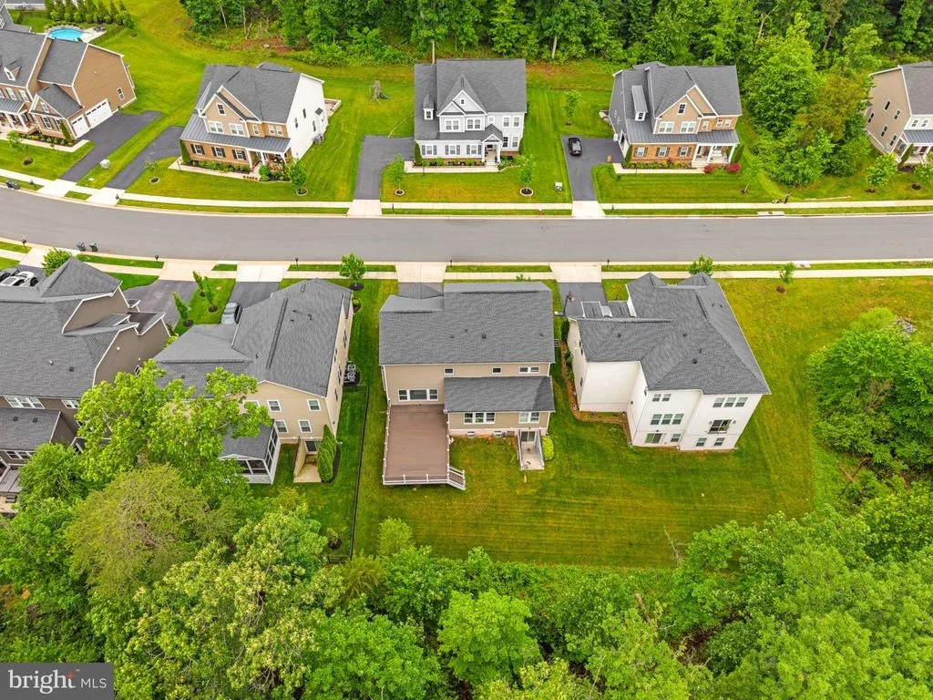 Photo of 23754 KILKERRAN DRIVE