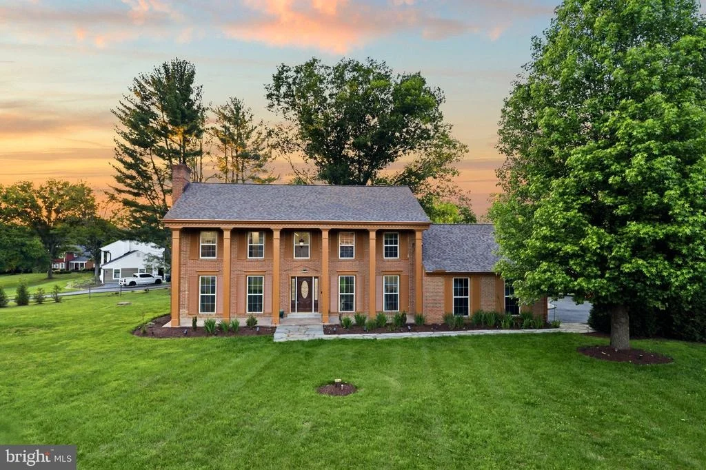 Photo of 8701 LOCHAVEN DRIVE