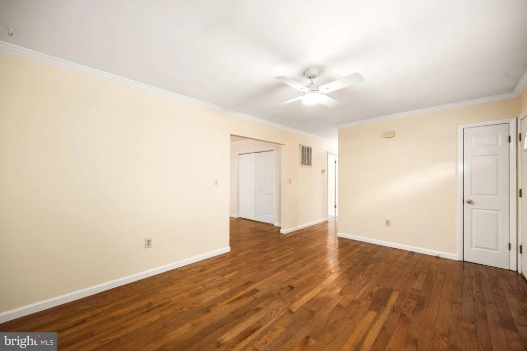 Photo of 38 FAIRWAY LANE