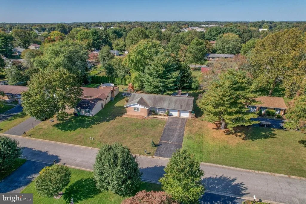 Photo of 54 MEADOW GLEN DRIVE