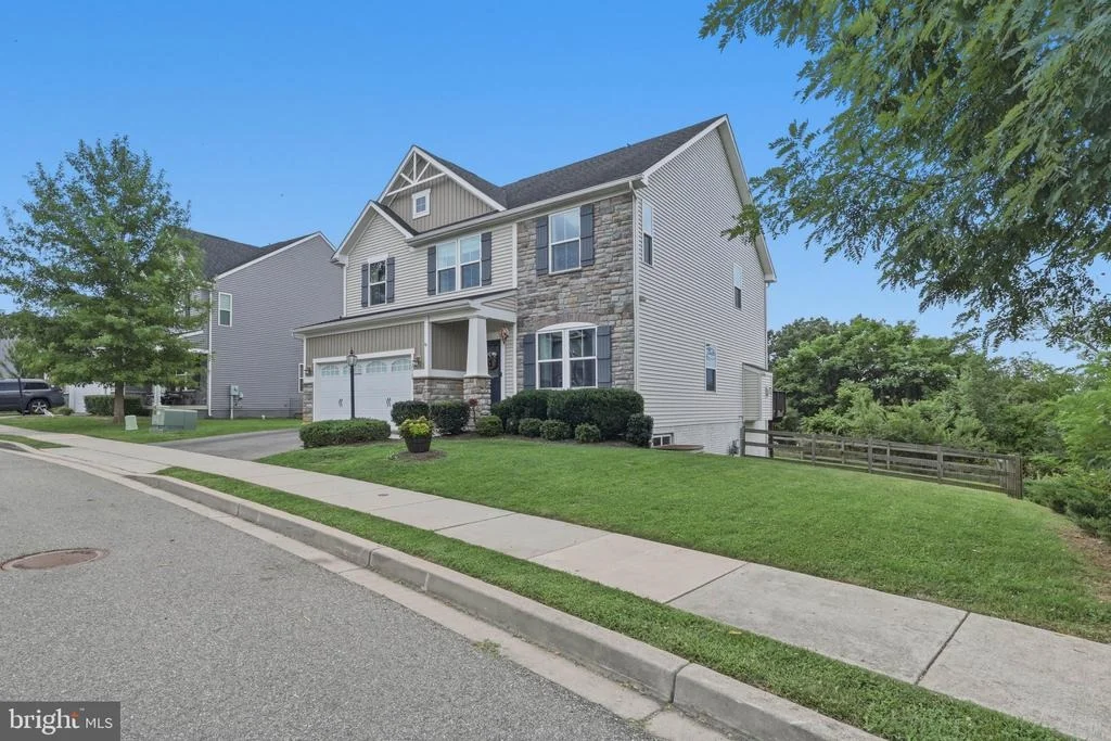 Photo of 218 MONUMENT DRIVE