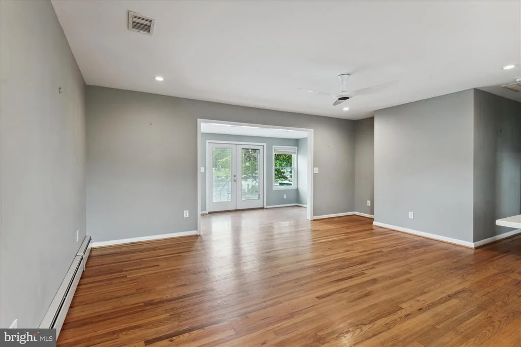 Photo of 45991 CLARKS ROAD