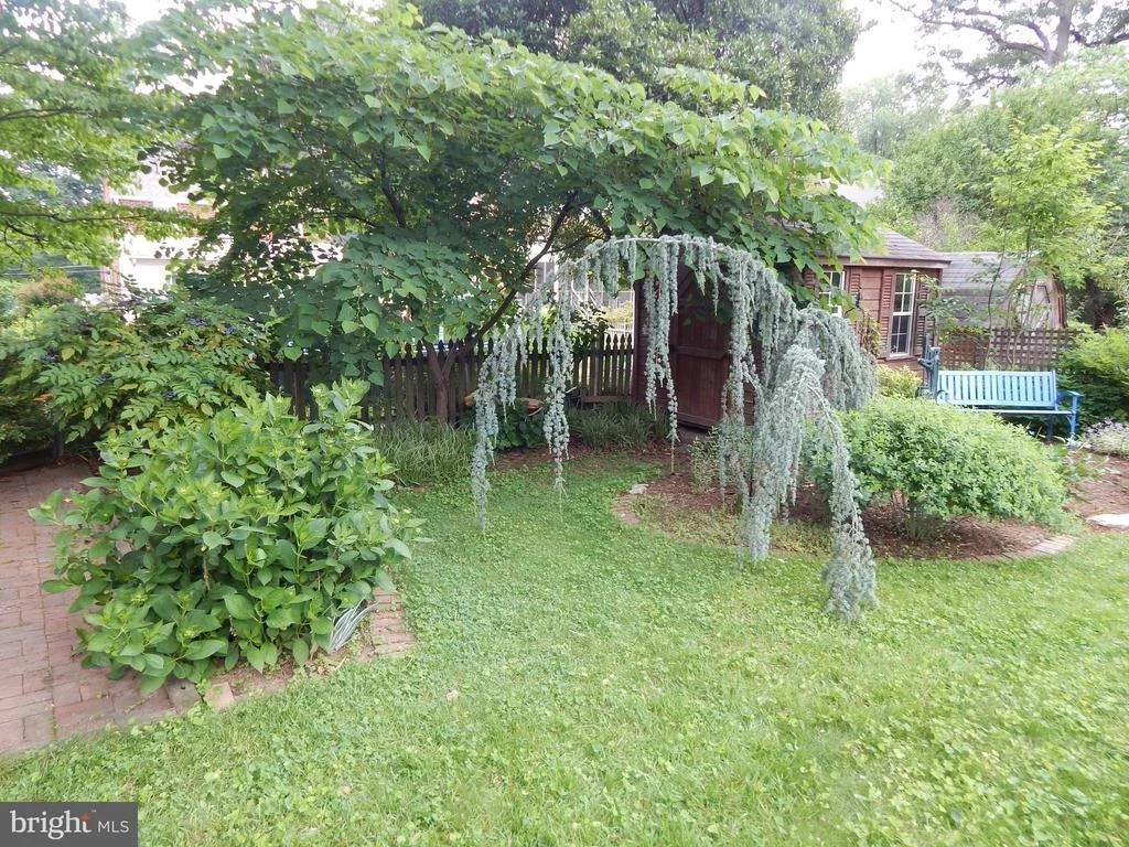 Photo of 10004 SIDNEY ROAD