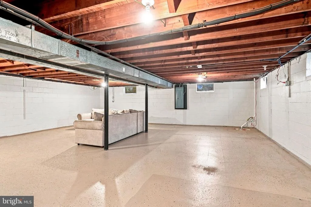 Photo of 2500 SALEM DRIVE