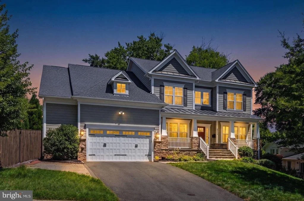 Photo of 8404 STONEWALL DRIVE