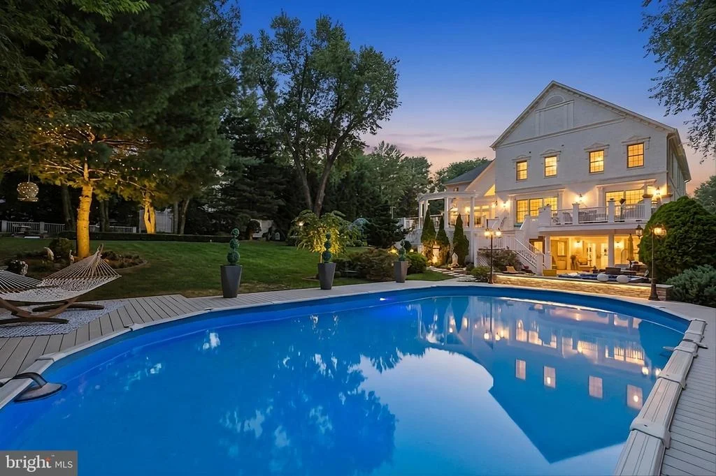 Photo of 423 SENECA ROAD