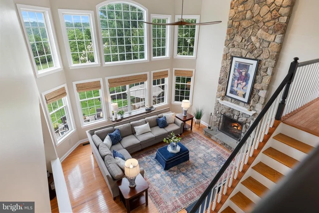 Photo of 14835 HUNTING WAY
