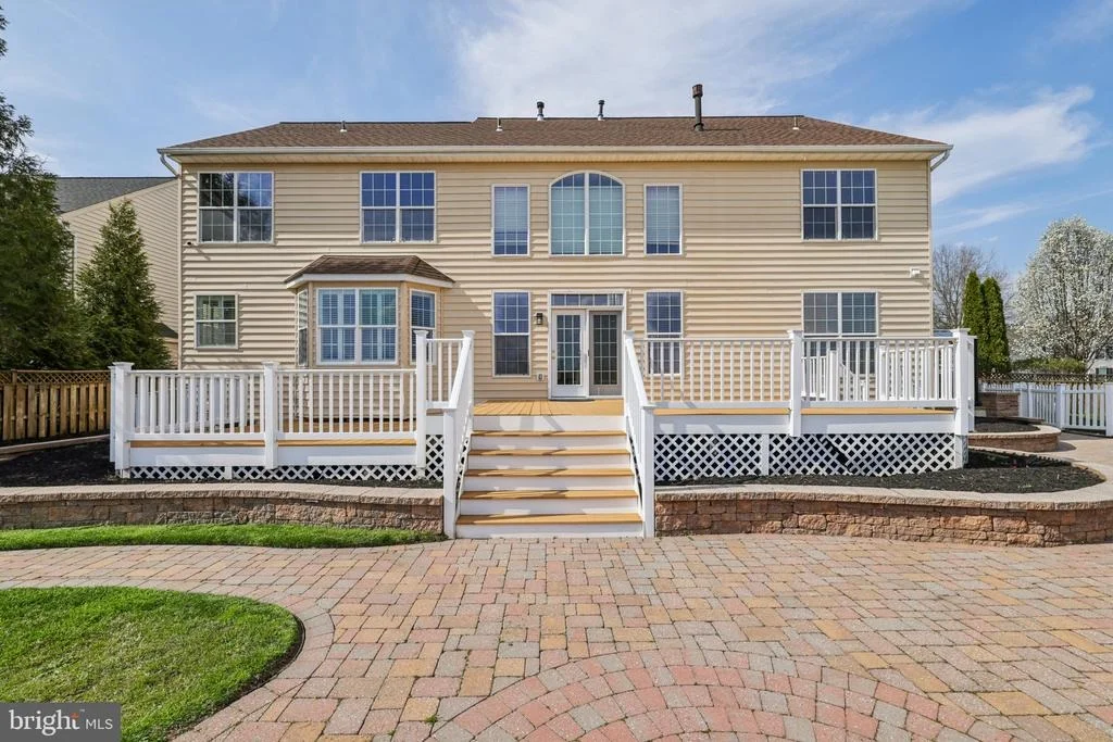 Photo of 517 WET SAND DRIVE
