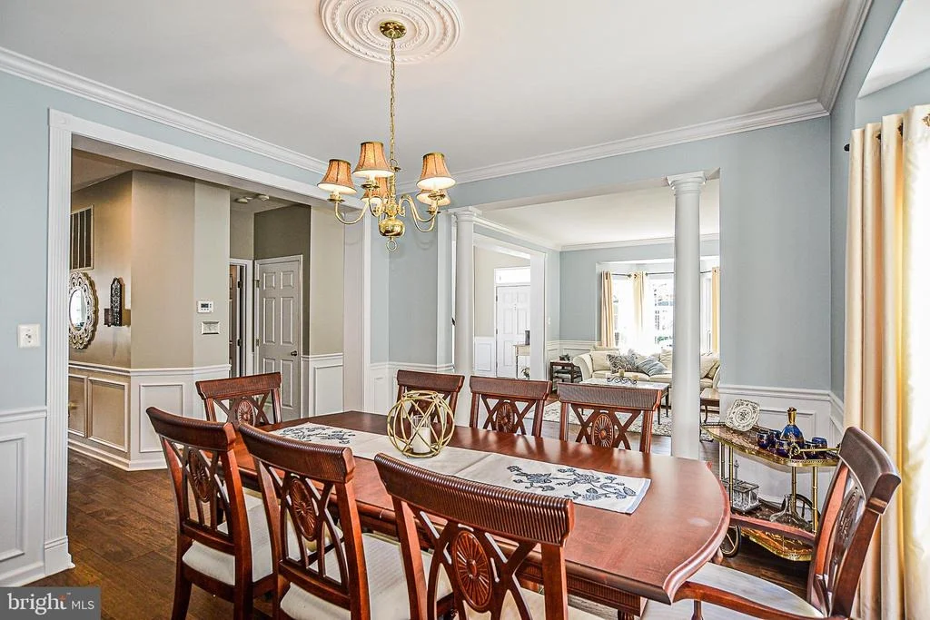 Photo of 26139 MURREY DRIVE