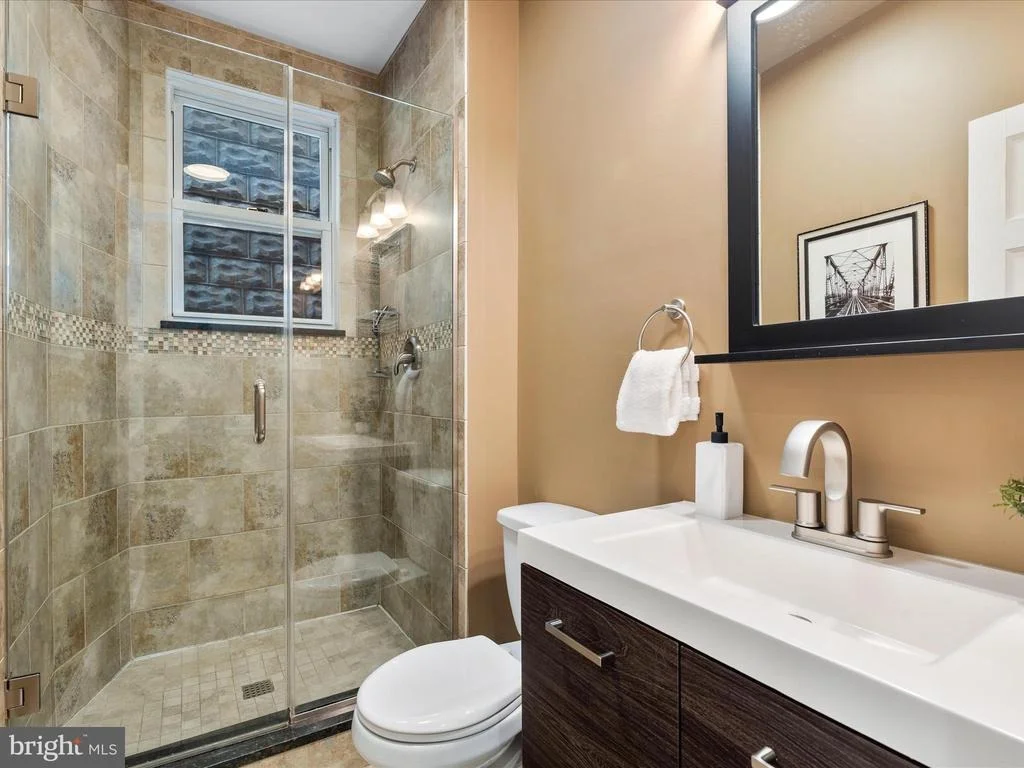 Photo of 729 TRAIL AVENUE
