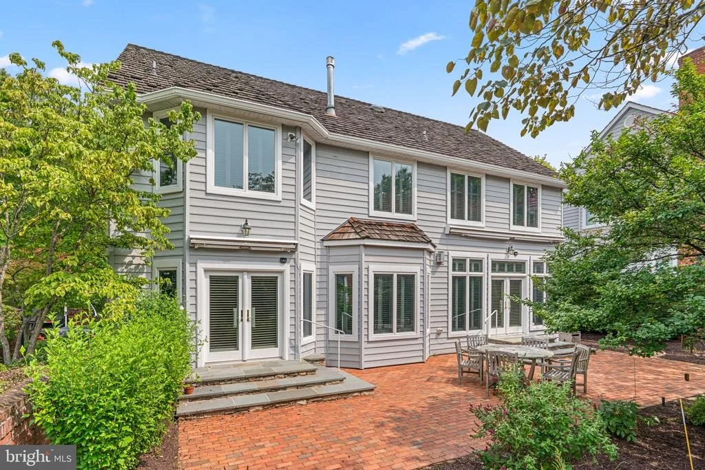 Photo of 11210 SHADOWMERE MEWS