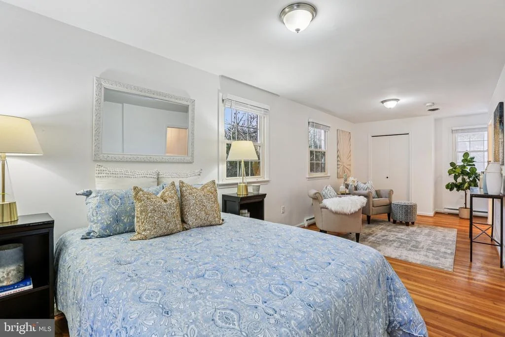 Photo of 24140 DOREEN DRIVE