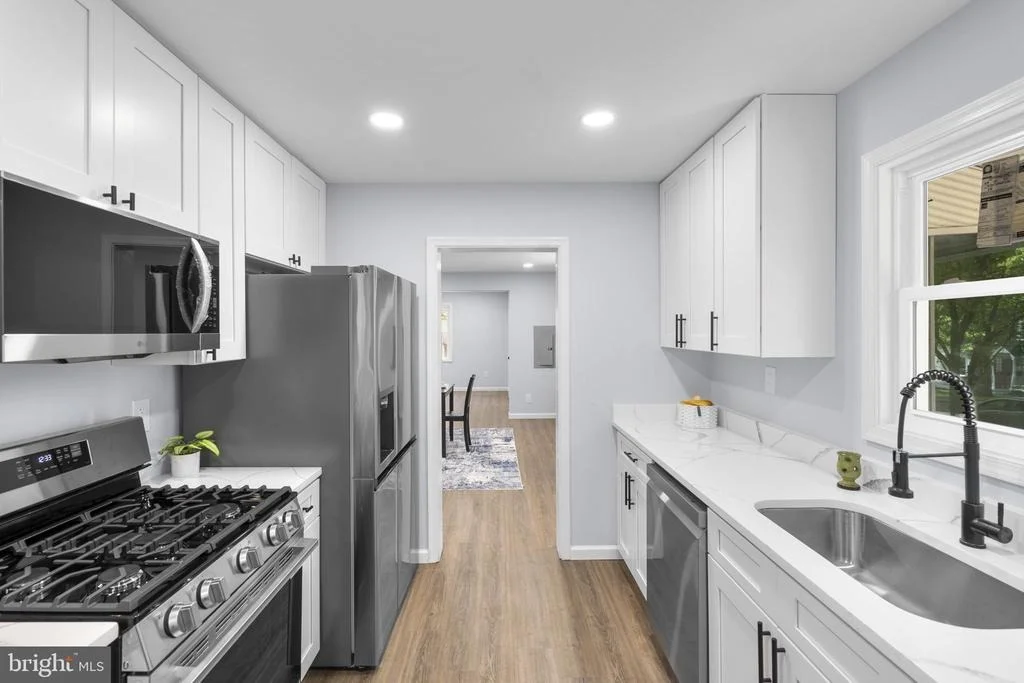 Photo of 4010 FOREST GROVE