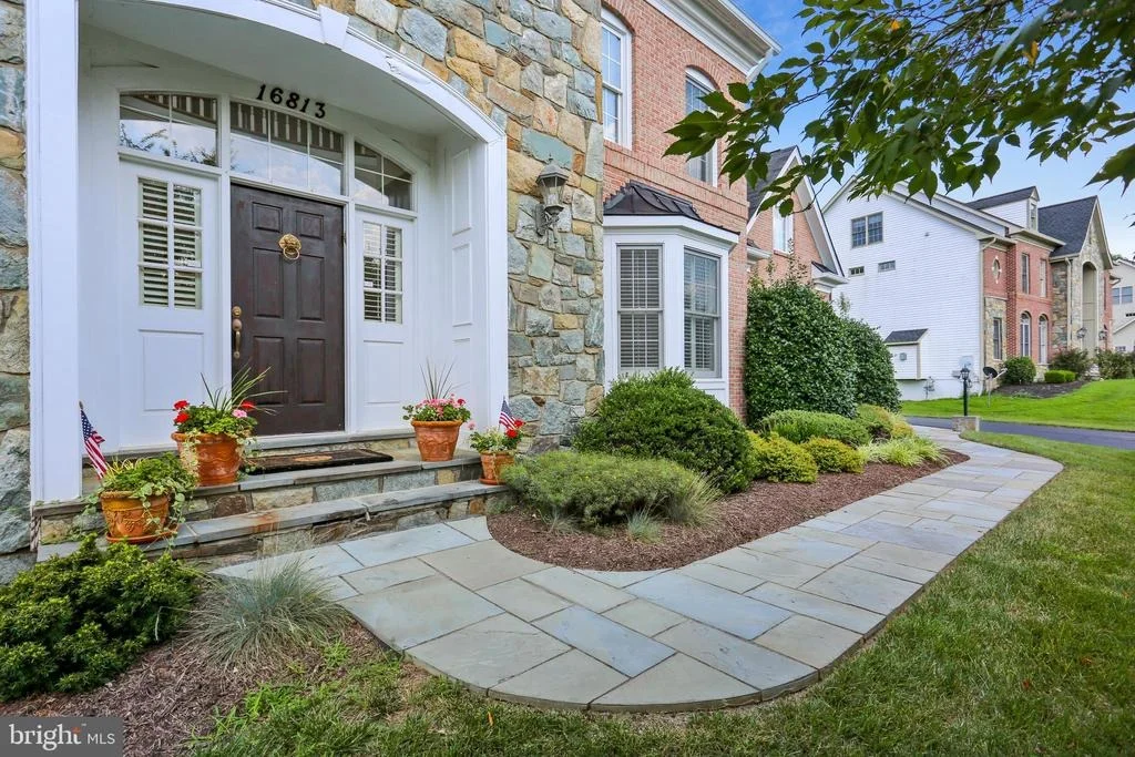 Photo of 16813 HARBOUR TOWN DRIVE