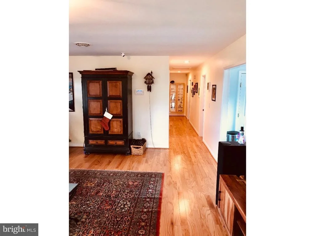 Photo of 418 SILVER LEAF LANE