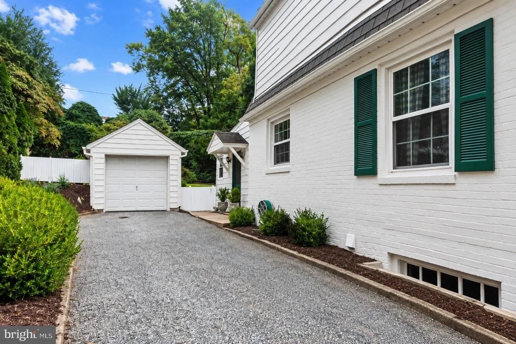 Photo of 7313 YORKTOWNE