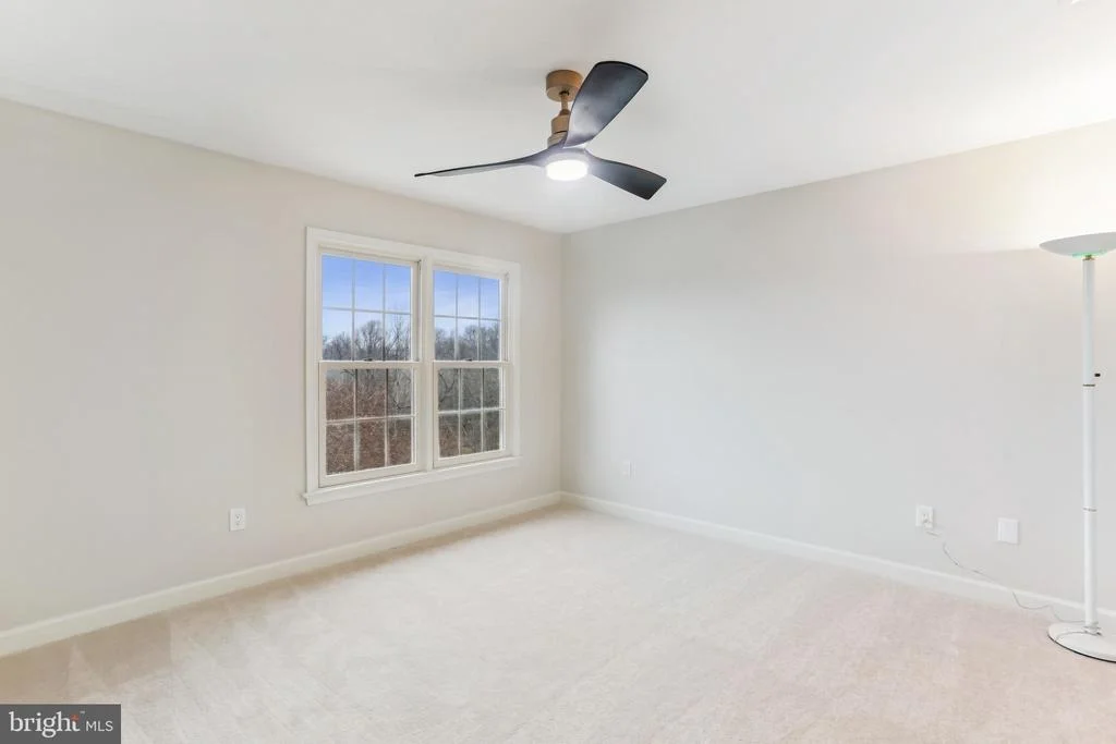 Photo of 9409 THORNEDIKE DRIVE