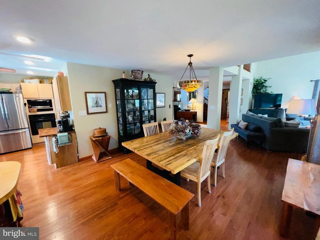 Photo of 31057 EDGEWATER DRIVE