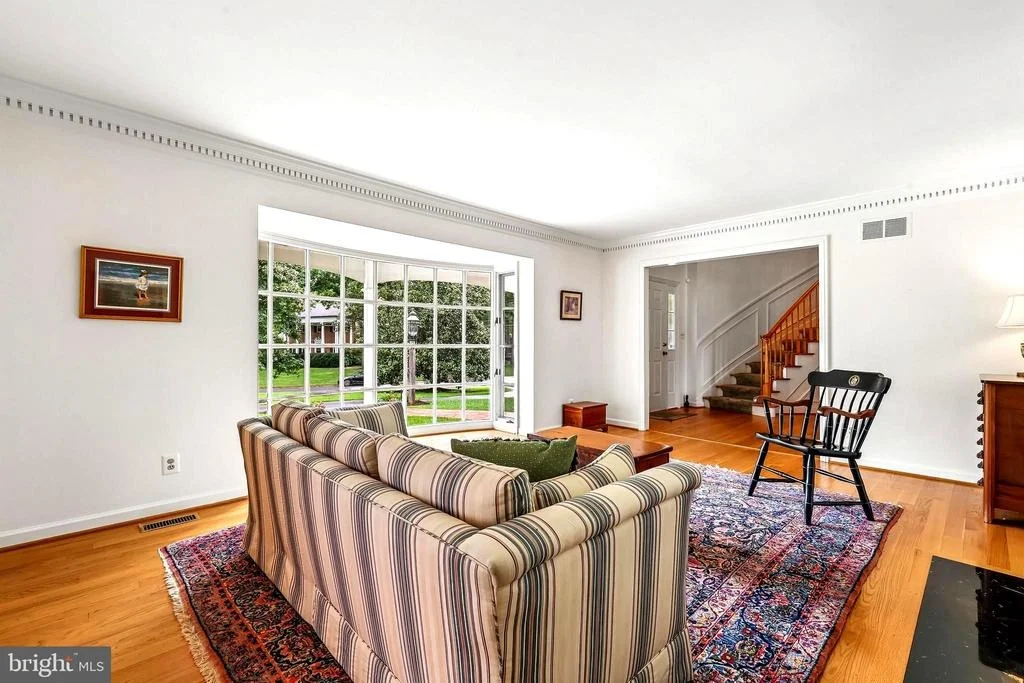 Photo of 9507 NELSON LANE