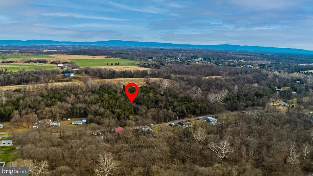 Photo of 8103 AVIS MILL ROAD