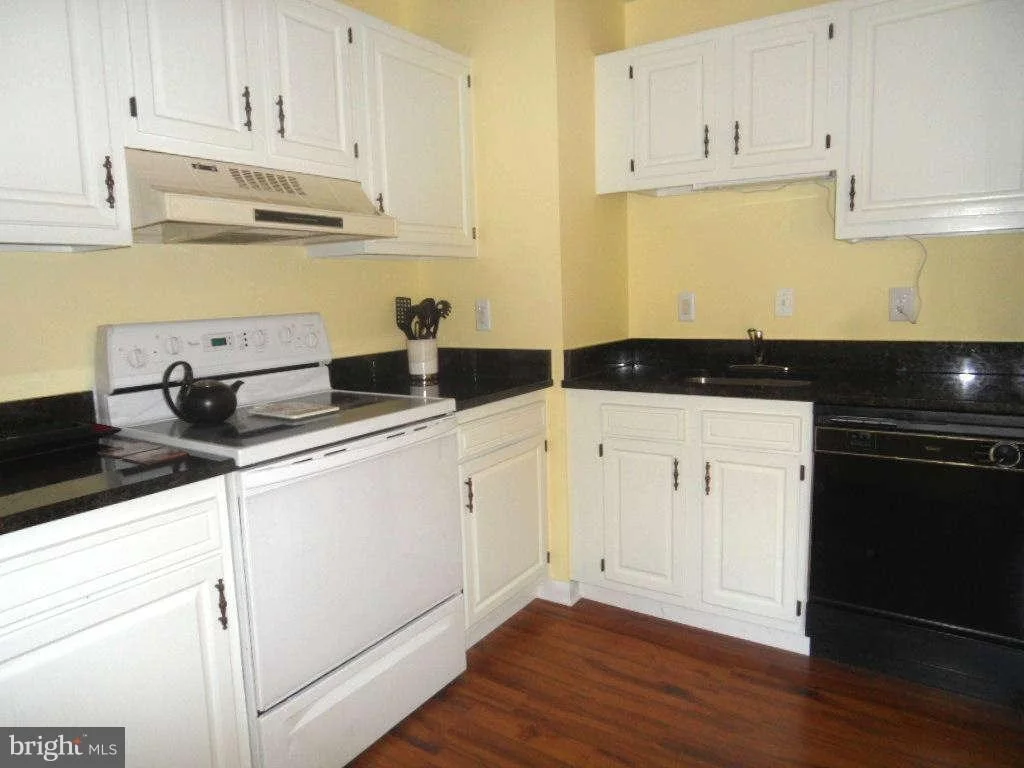 Photo of 193 STONEGATE DRIVE