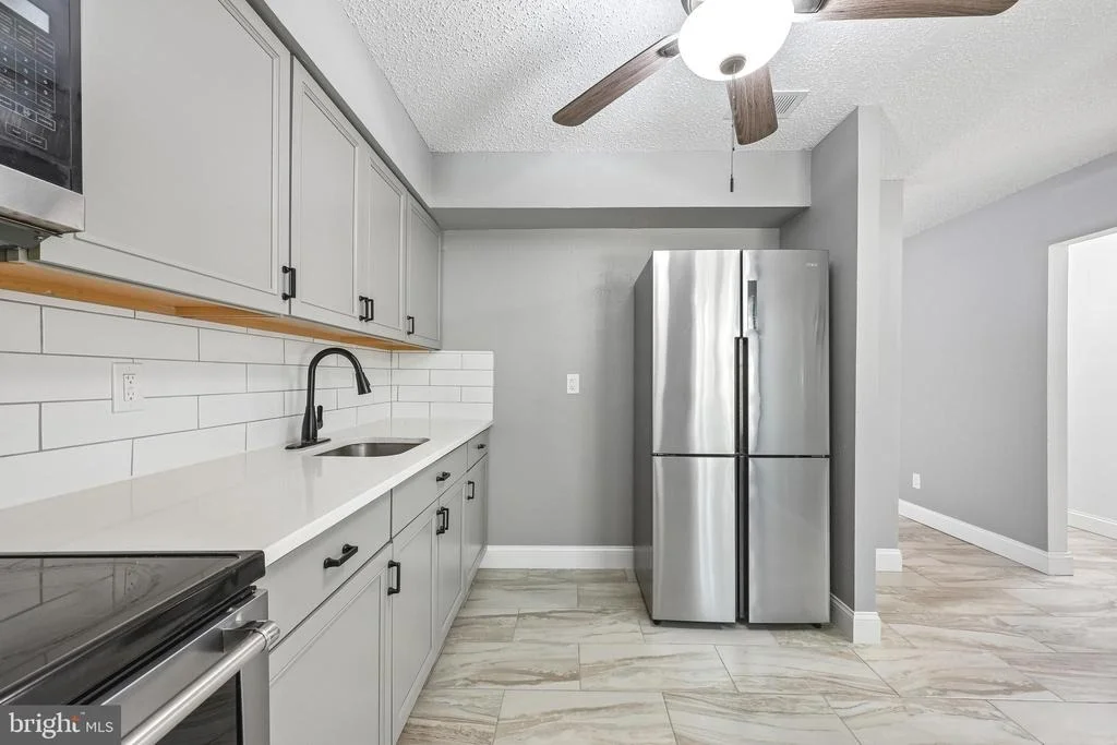 Photo of Unit 204 at 204 BROMLEY ESTATES