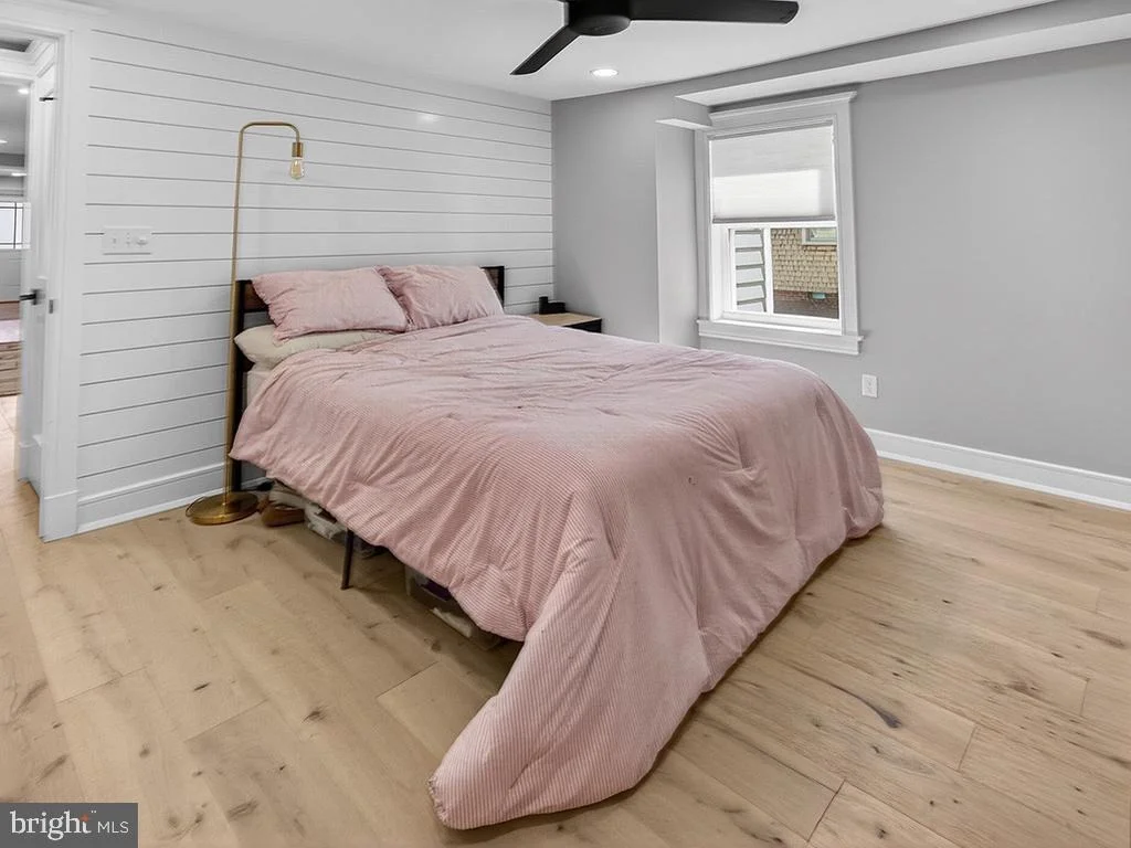 Photo of 412 KINGS HIGHWAY