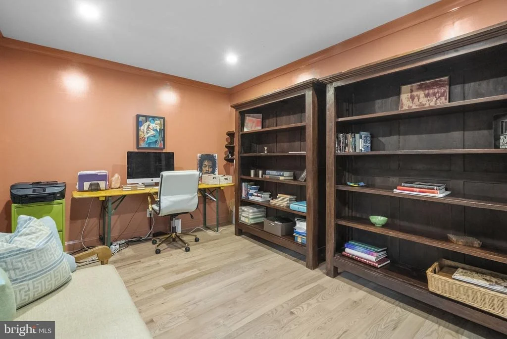 Photo of 8025 RIVERSIDE DRIVE