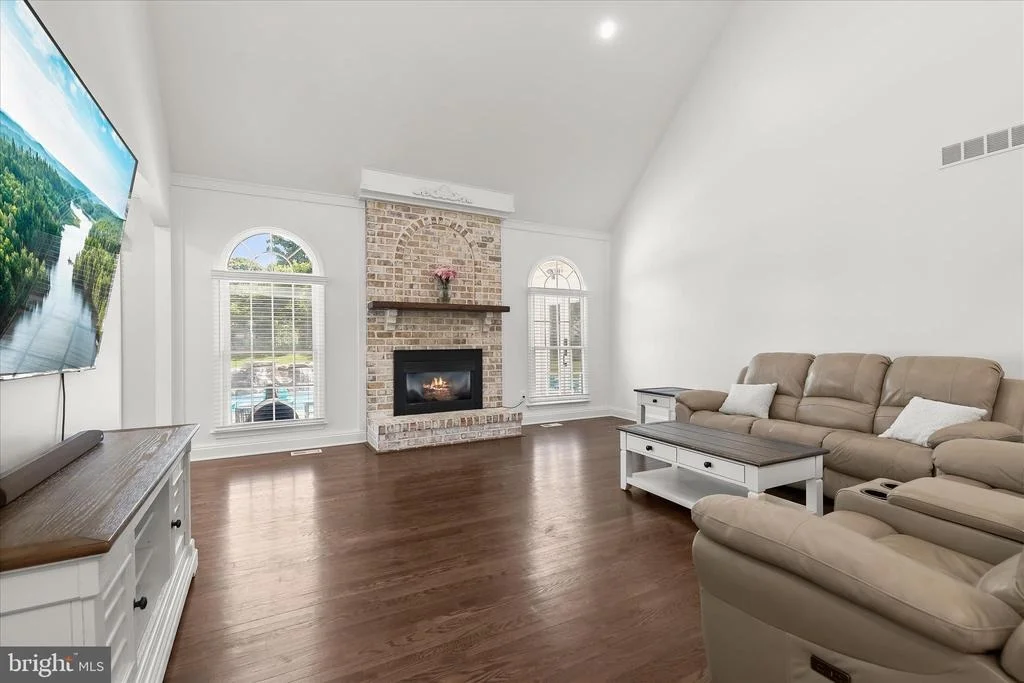 Photo of 3003 SHEFFIELD COURT