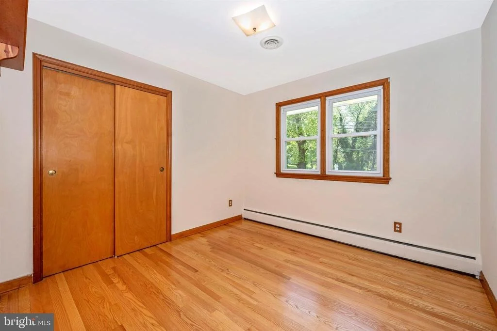 Photo of 25103 OAK DRIVE