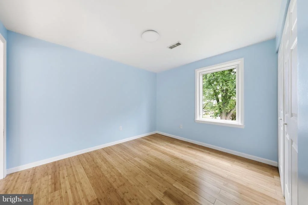 Photo of 6113 ELAINE DRIVE