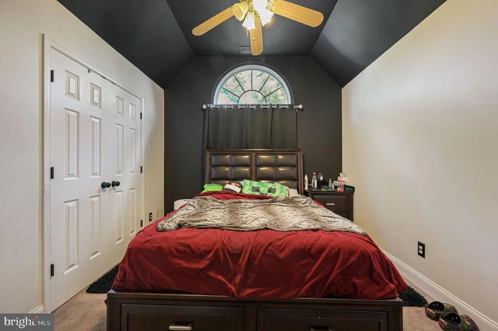 Photo of 32 RIDGEWAY CIRCLE