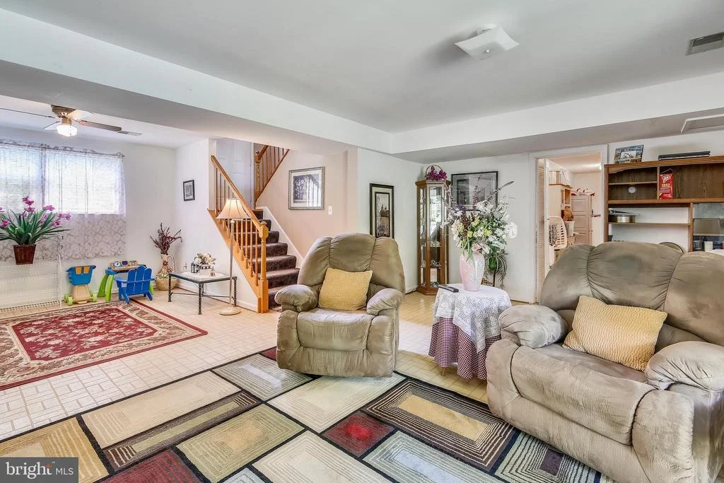 Photo of 608 BARNES AVENUE