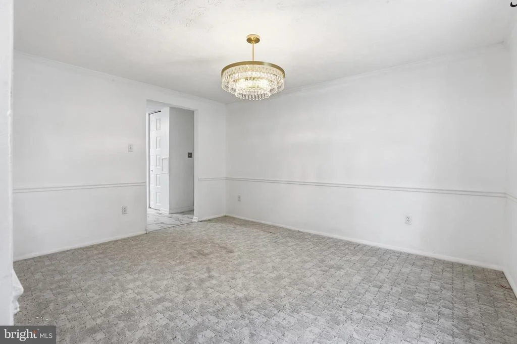 Photo of 1261 CAVENDISH DRIVE