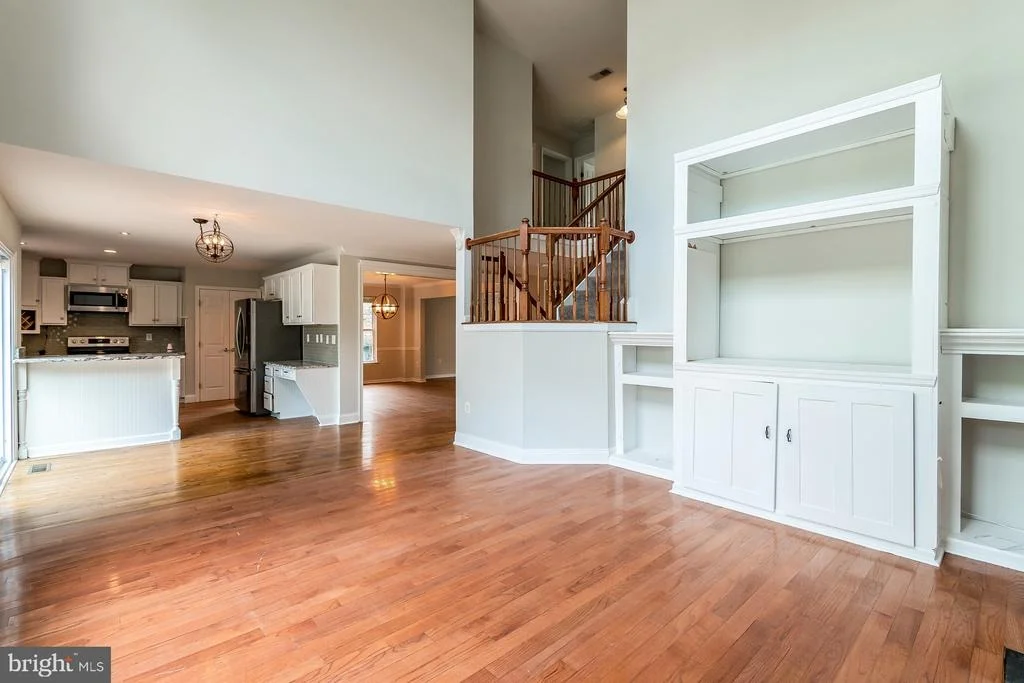 Photo of 17292 MAGIC MOUNTAIN DRIVE