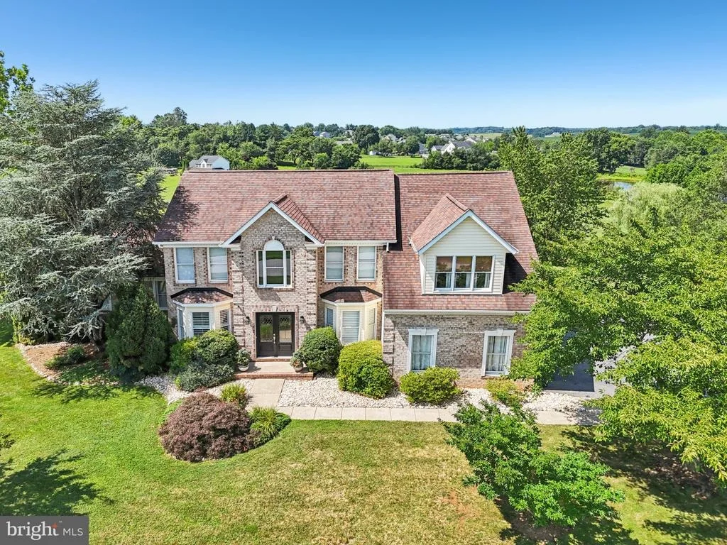 Photo of 3993 WINDERMERE WAY