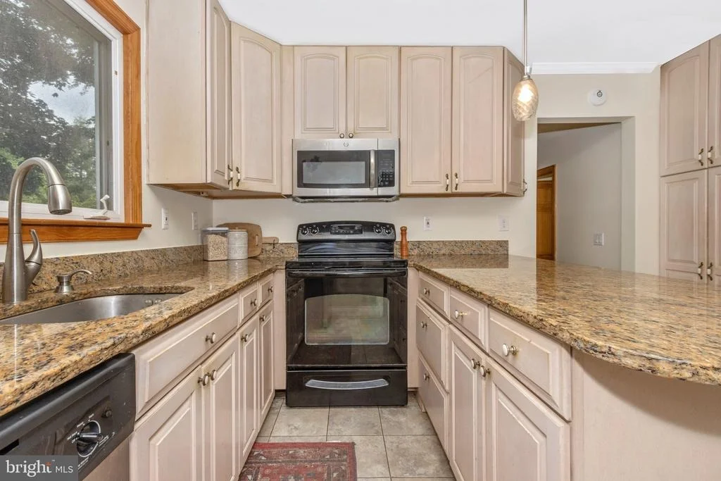 Photo of 120 PIPING ROCK DRIVE