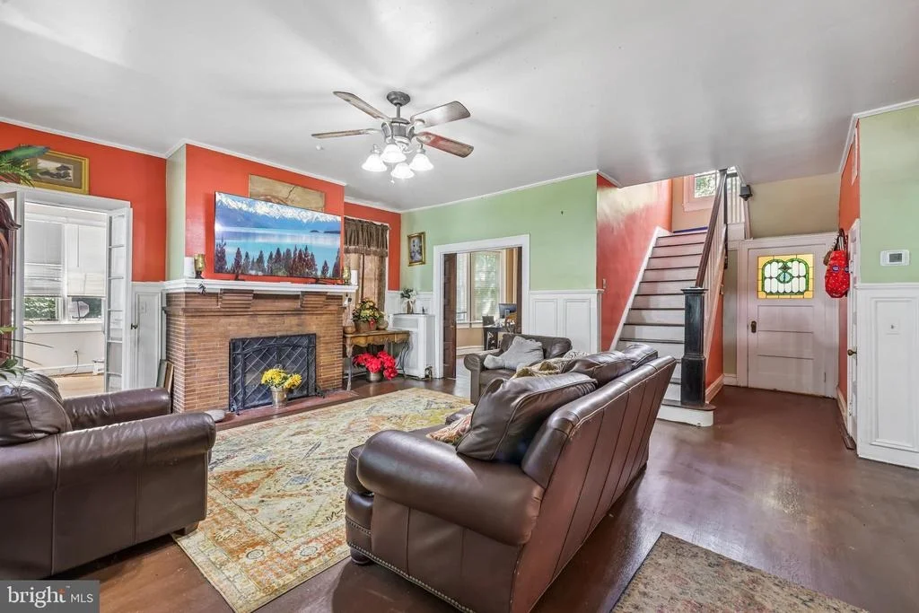Photo of 2616 TALBOT ROAD