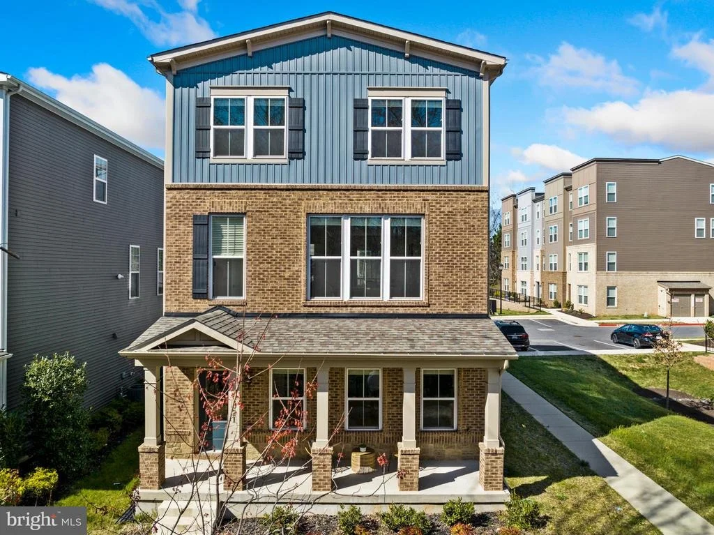 Photo of 1521 BURNELL DRIVE