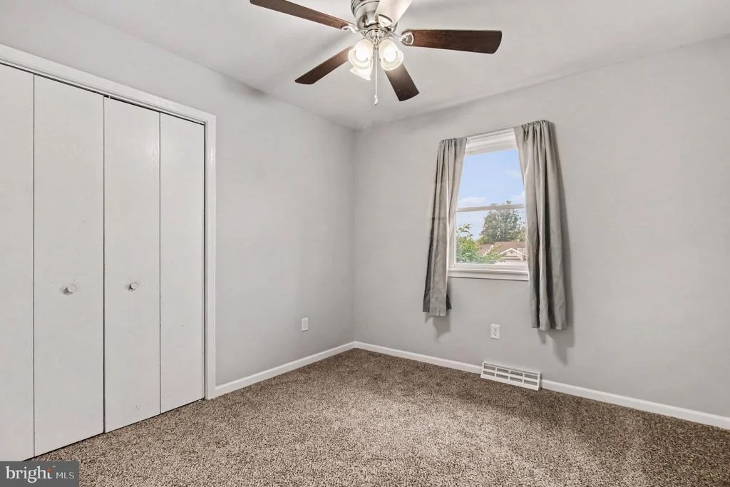 Photo of 81 LION DR.