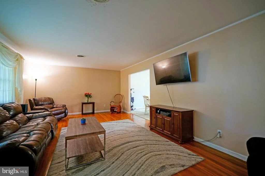 Photo of 405 MARVEL ROAD