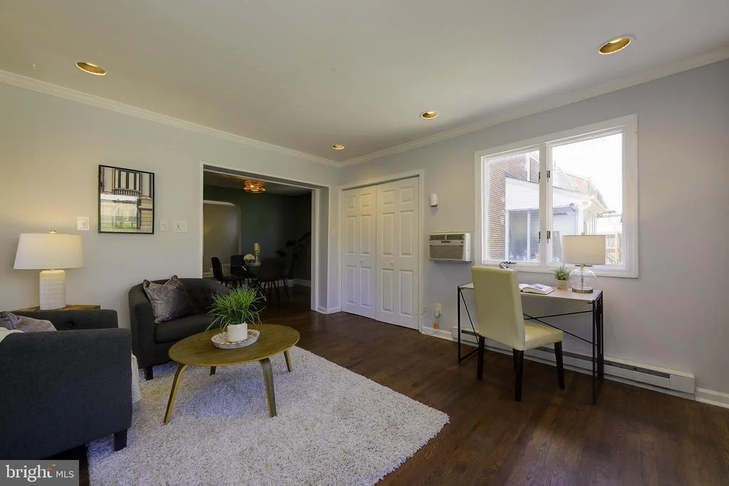 Photo of 1822 41ST PLACE SE