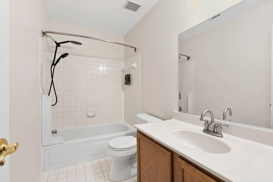 Photo of 15212 BAILEYS LANE