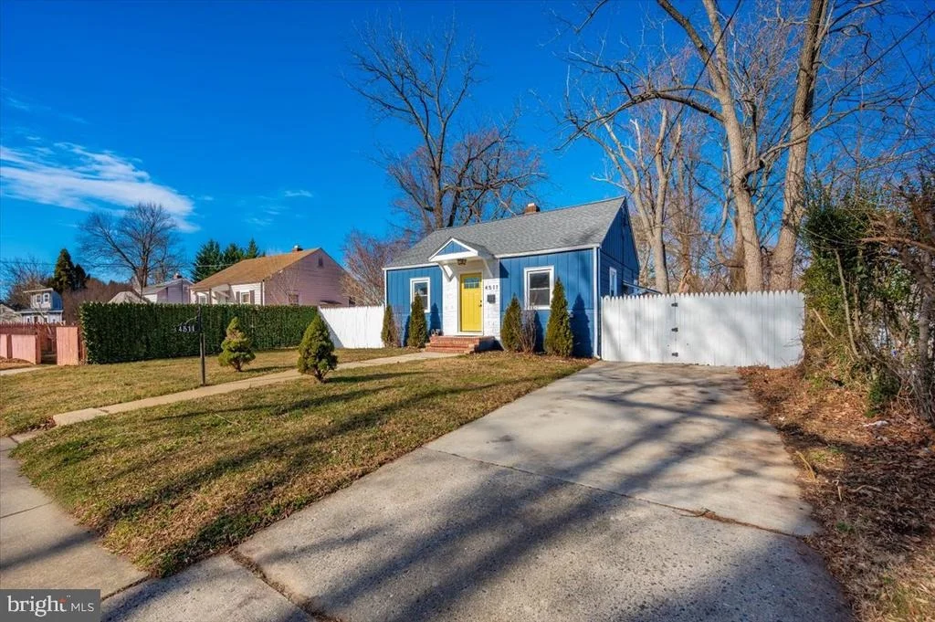 Photo of 4511 BENNION ROAD