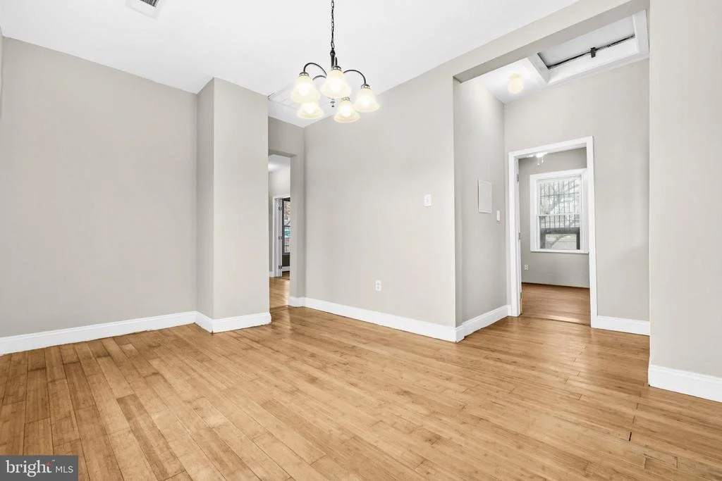 Photo of 809 EASTERN AVENUE